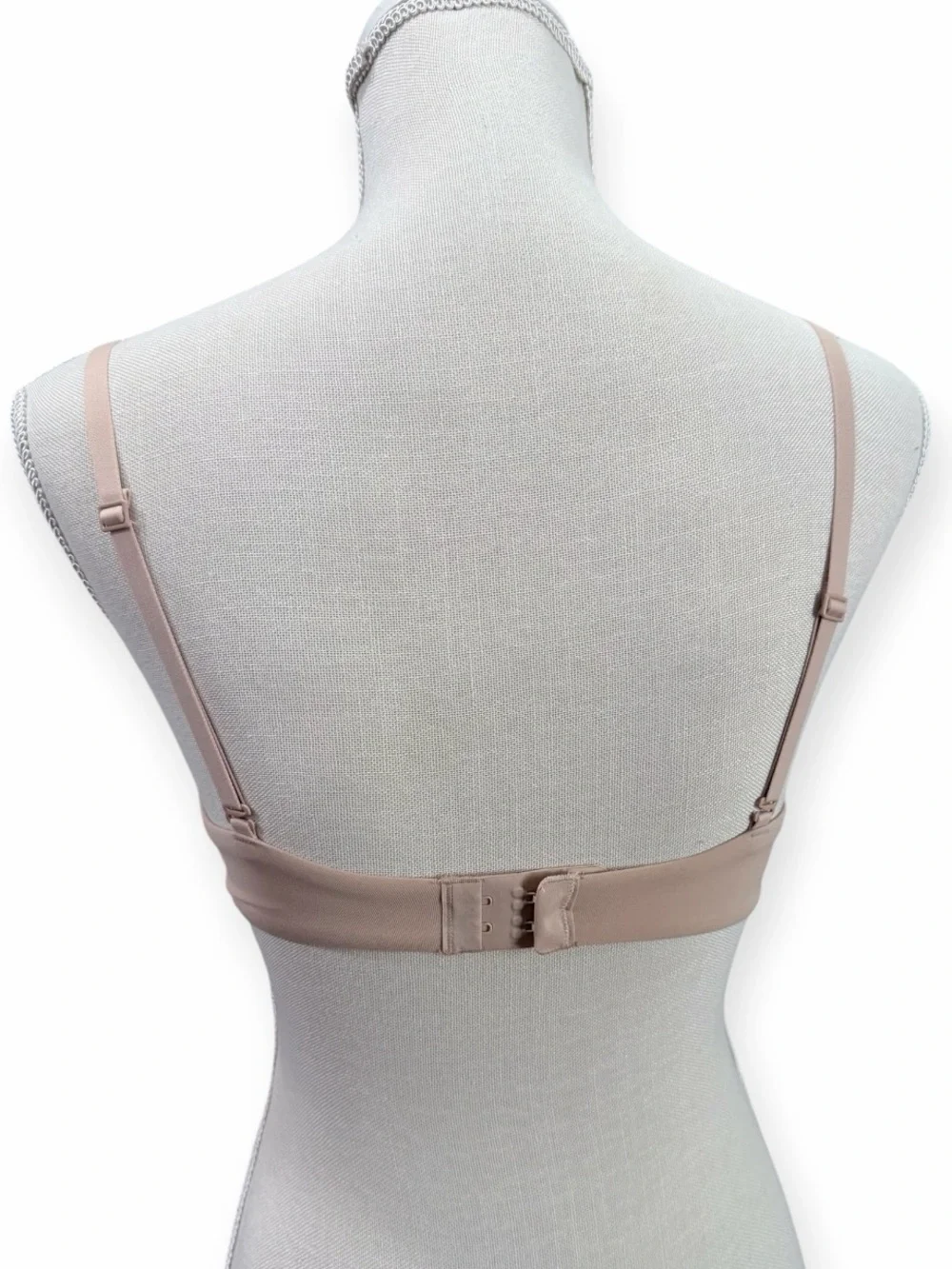 Skims Fits Everybody T-Shirt Bra NWT Size 32D